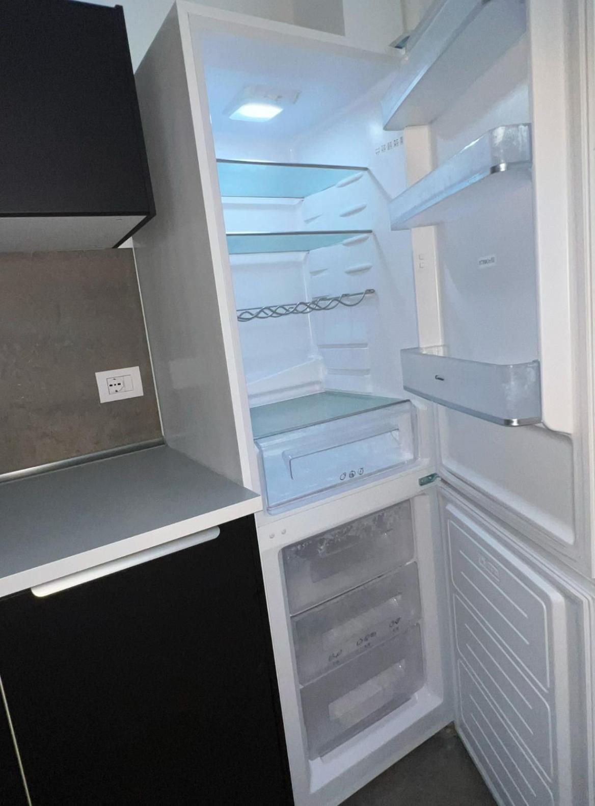 Appartement 3 In Navigli Center Close To The Metro With Parking