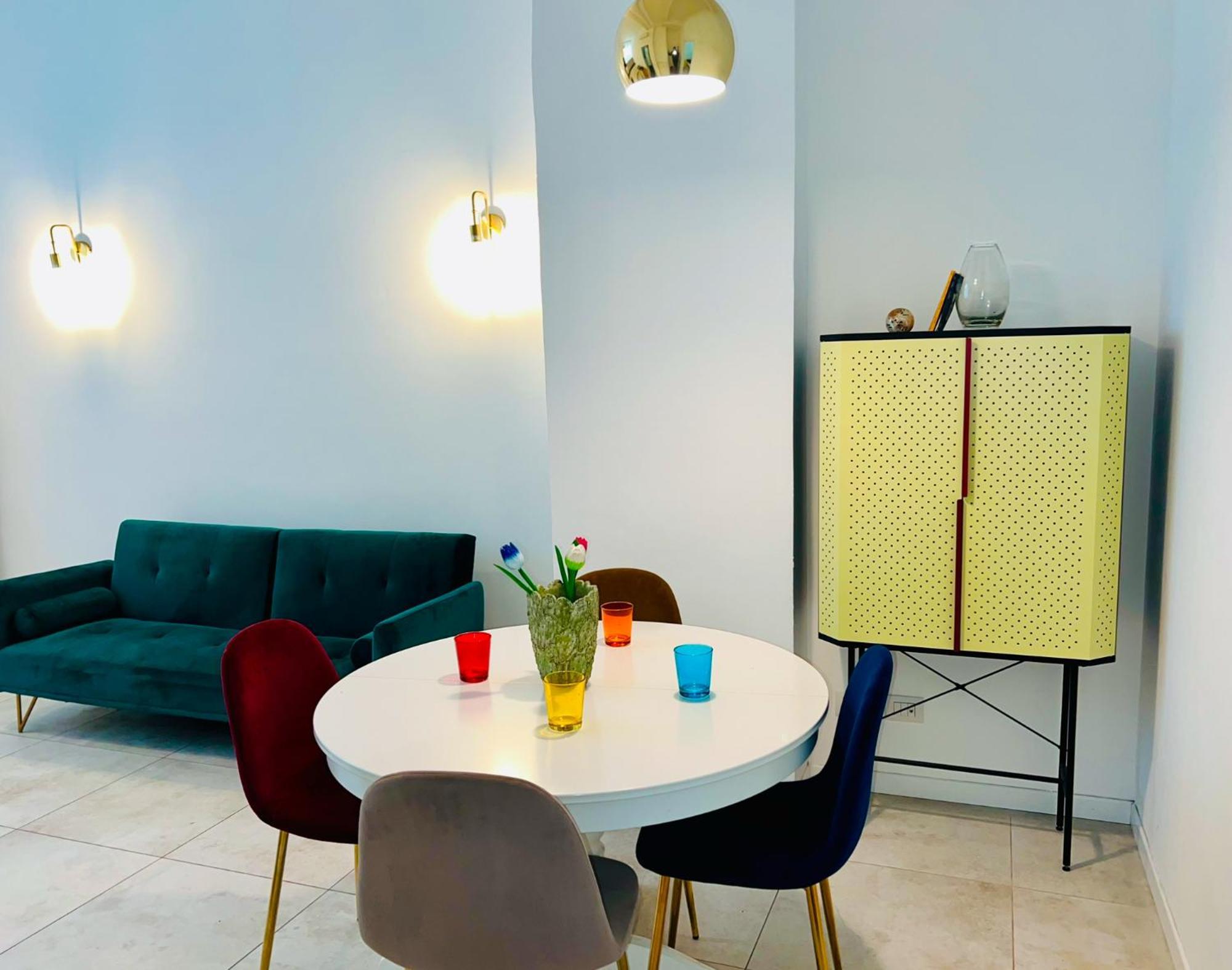 Appartement 3 In Navigli Center Close To The Metro With Parking *